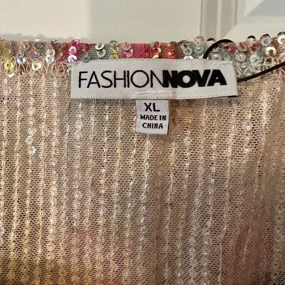 Women’s Fashion Nova Sequin Crop Tank Top NEW! - Picture 7 of 7